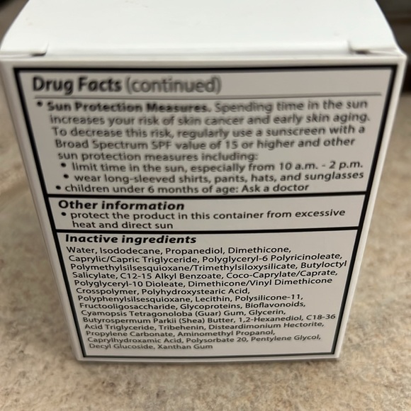 DRMTLGY Daydream SPF40 Suncreen - Picture 3 of 4